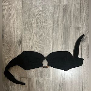 BNWOT Montce Tori crochet bikini bandeau top size XS in black